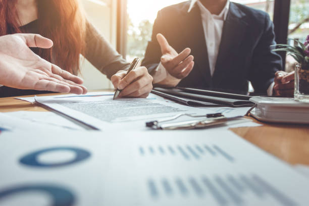 Understanding the Business Sales Process in Seminole County, FL